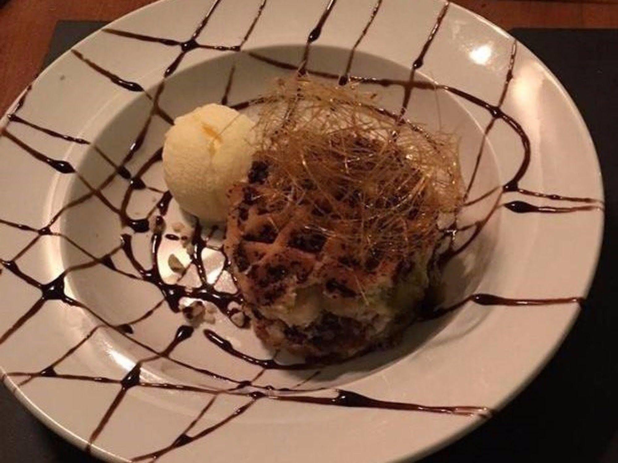 Fleur De Lis Hotel Sandwich Kültér fotó